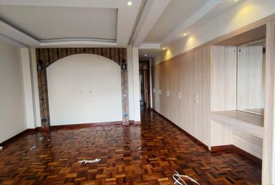 3 Bed Apartment with En Suite at Othaya Road - 2