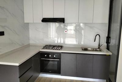 2 Bed Apartment with En Suite in Westlands Area - 3