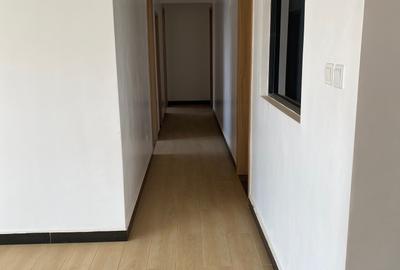 Serviced 3 Bed Apartment with En Suite at Othaya Road - 4