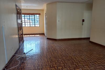 2 Bed Apartment with En Suite at Near Sarit Center