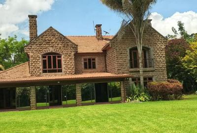 5 Bed Townhouse with En Suite in Karen