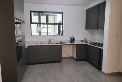 4 Bed Apartment with Swimming Pool at Roslyn Academy And Un Headquarters At Gigiri