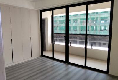 2 Bed Apartment with En Suite at Westlands Road