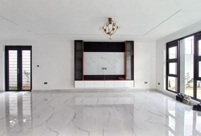 5 Bed Villa with En Suite in Ruiru - 4