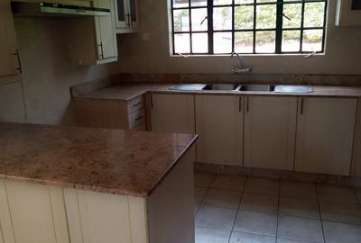 4 Bed Townhouse with En Suite in Runda