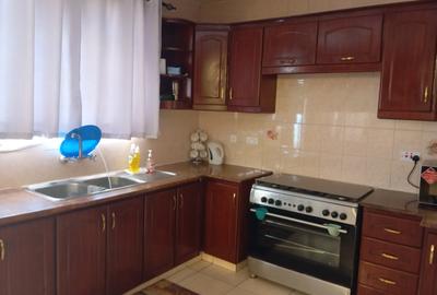 3 Bed Apartment with En Suite at Rhapta Road