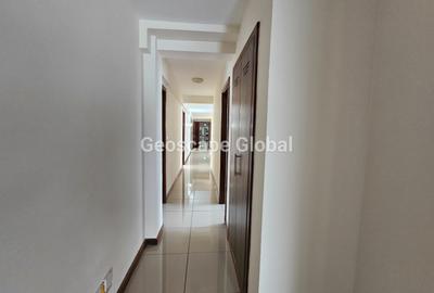 4 Bed Apartment with En Suite in Westlands Area - 3