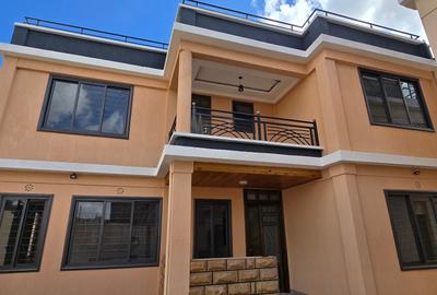 4 Bed House with En Suite at Varsityville - 3