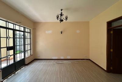 4 Bed Villa with En Suite at Lavington