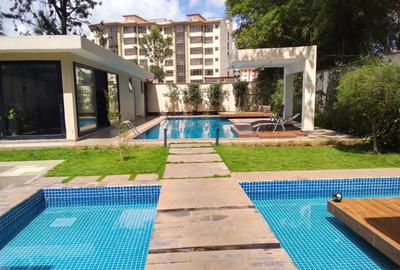 Serviced Studio Apartment with Swimming Pool at Riara Road