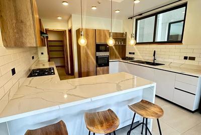 Furnished 3 Bed Apartment with En Suite in Westlands Area - 2