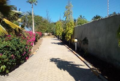 3 Bed Villa with En Suite at Diani