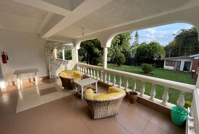 1 Bed House with En Suite in Nyari