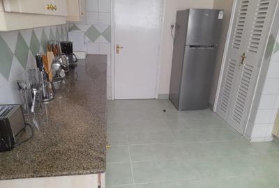 3 Bed Apartment with En Suite in Lavington - 3