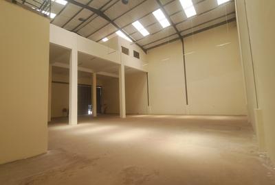 7,072 ft² Warehouse with Fibre Internet in Ruiru