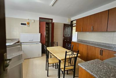 4 Bed Townhouse with En Suite in Kiambu Road - 4