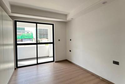 3 Bed Apartment with En Suite in Kilimani