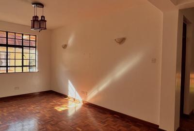 5 Bed Townhouse with En Suite in Kileleshwa - 2