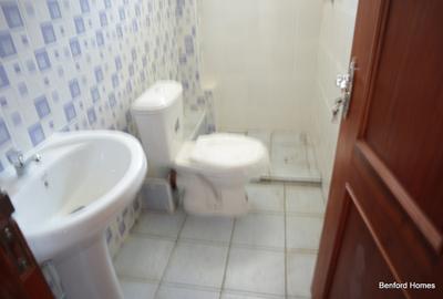 2 Bed Apartment with En Suite in Mtwapa