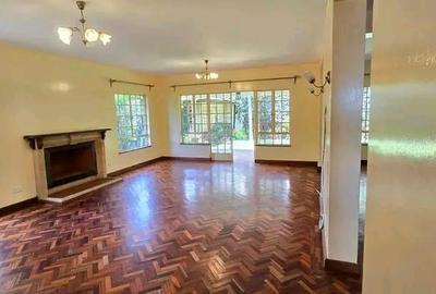 5 Bed Townhouse with En Suite at Lavington Green