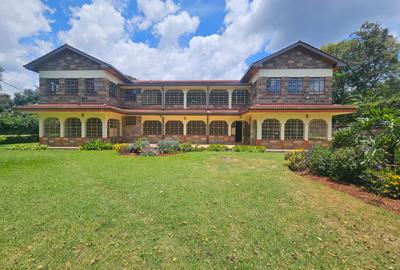 5 Bed House with En Suite in Nyari - 2