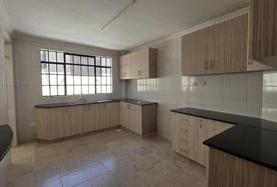 3 Bed Apartment with En Suite in Lavington