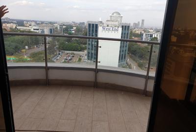 2 Bed Apartment with En Suite at Westlands