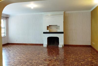 6 Bed House with En Suite at Waiyaki Way