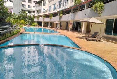 4 Bed Apartment with En Suite in Brookside