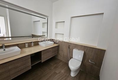 3 Bed Apartment with En Suite in Riverside