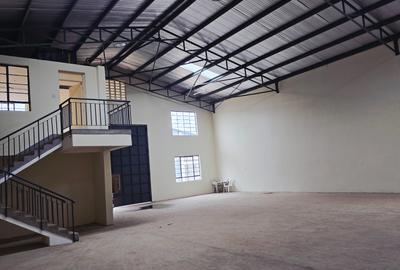 Warehouse with Service Charge Included in Mombasa Road - 4