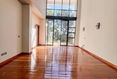3 Bed Apartment with En Suite in Westlands Area