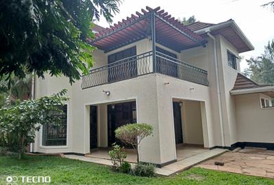 4 Bed Townhouse with En Suite at Off Kiambu Rd