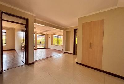 4 Bed Townhouse with En Suite in Kiambu Road - 4