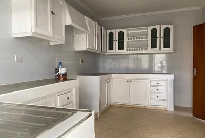 4 Bed Townhouse with En Suite at Westlands