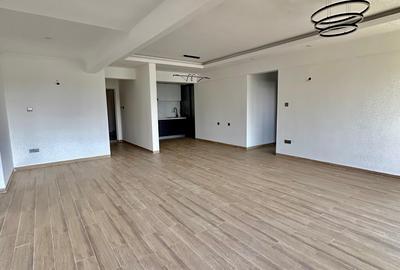 4 Bed Apartment with En Suite in Westlands Area