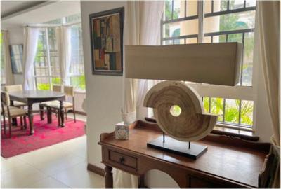 Serviced 2 Bed Apartment with En Suite at New Muthaiga