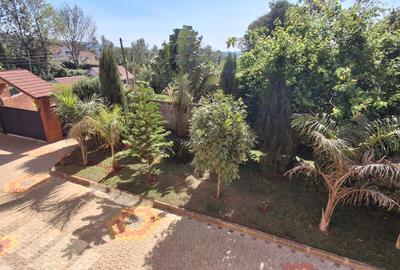 7 Bed Villa with En Suite at Kerarapon Drive