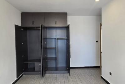 2 Bed Apartment with En Suite at Wood Avenue - 3