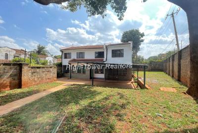 5 Bed Townhouse with En Suite in Westlands Area