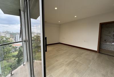 3 Bed Apartment with En Suite in Rhapta Road