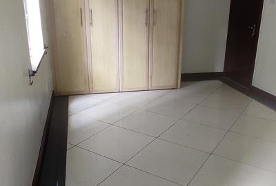 Serviced 1 Bed Apartment with En Suite in Westlands Area