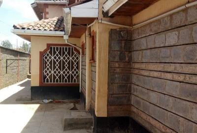 5 Bed House with En Suite in Syokimau