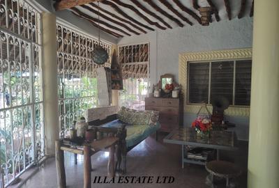 3 Bed Villa with En Suite at Diani Beach Road