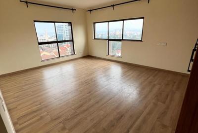 3 Bed Apartment with En Suite in Kilimani