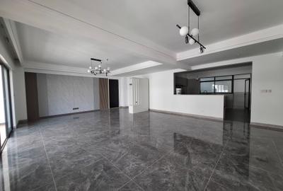 4 Bed Apartment with En Suite in Kileleshwa - 4
