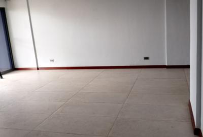 4 Bed Apartment with En Suite in Kilimani