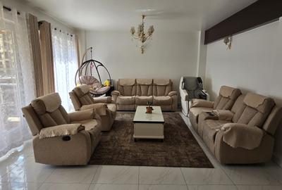 Serviced 4 Bed Apartment with En Suite in Parklands - 2