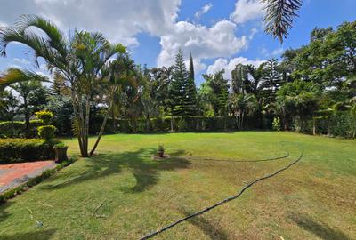 5 Bed Townhouse with En Suite in Runda - 2