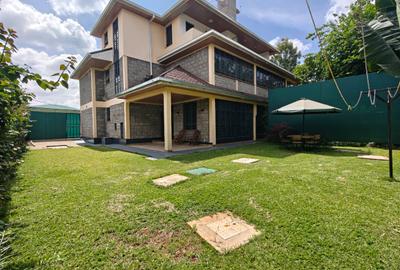 5 Bed House with En Suite in Runda - 2